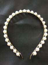Load image into Gallery viewer, Pearl headband - Blinging on blue
