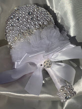 Load image into Gallery viewer, Got to have Pearls
